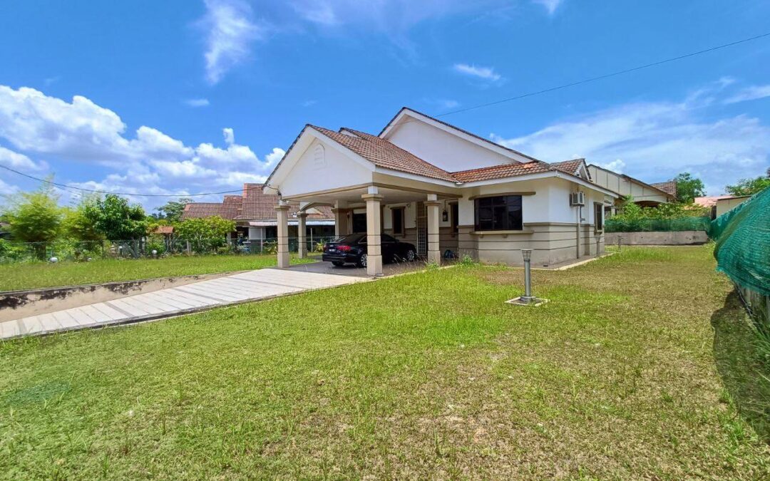 Banglo Setingkat Taman Bukit Bayu